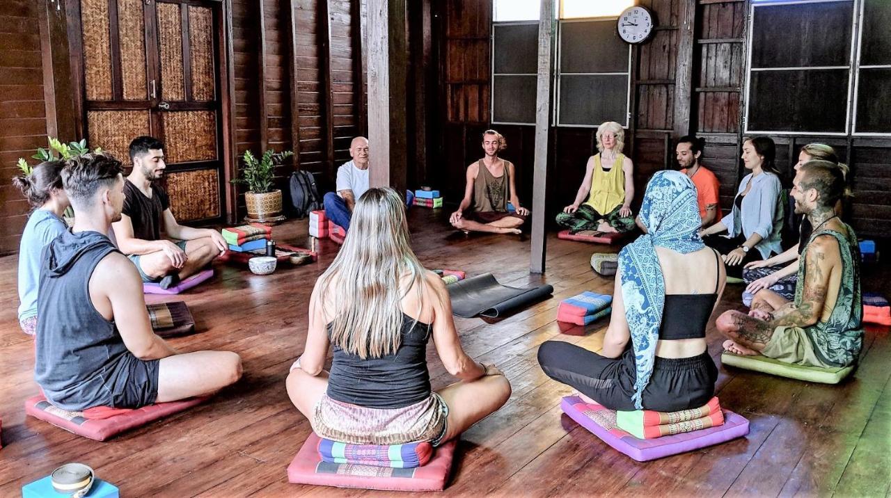 True Nature Chiang Mai - Yoga & Meditation Homestay Retreat Eksteriør billede