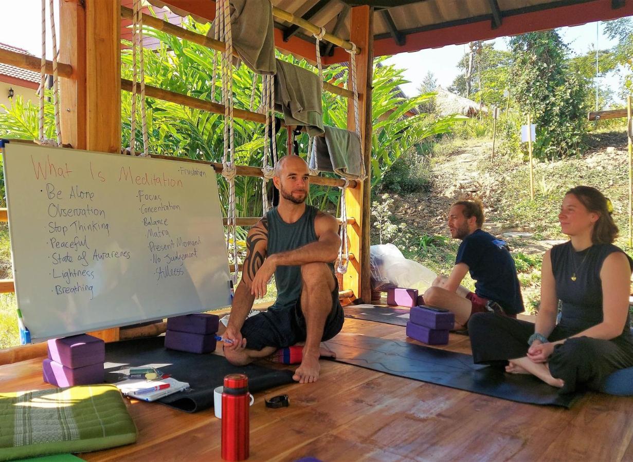 True Nature Chiang Mai - Yoga & Meditation Homestay Retreat Eksteriør billede